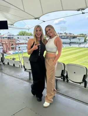 Perrie Edwards OnlyFans Leaked Free Thumbnail Picture - #GUX1mvHV4M