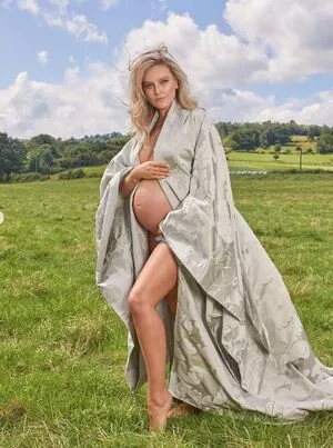 Perrie Edwards OnlyFans Leaked Free Thumbnail Picture - #RYqW8uQL4c