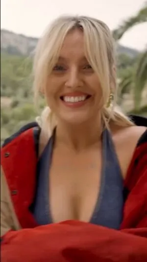 Perrie Edwards OnlyFans Leaked Free Thumbnail Picture - #e7ZK0httjX