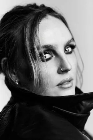 Perrie Edwards OnlyFans Leaked Free Thumbnail Picture - #gqZy8ryt0U