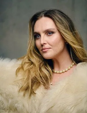 Perrie Edwards OnlyFans Leaked Free Thumbnail Picture - #iaeyCC7Ado