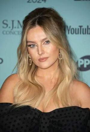 Perrie Edwards OnlyFans Leaked Free Thumbnail Picture - #nk56VlYAa0