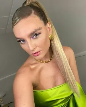 Perrie Edwards OnlyFans Leaked Free Thumbnail Picture - #s2zOS1iX20