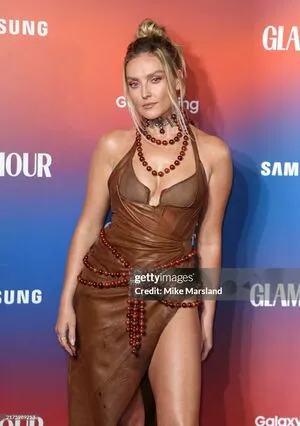 Perrie Edwards OnlyFans Leaked Free Thumbnail Picture - #sYMsZlPK2B