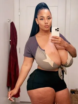 Persephanii OnlyFans Leaked Free Thumbnail Picture - #P48BSXebGL