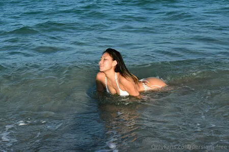 Persia Jj Free OnlyFans Leaked Free Thumbnail Picture - #5ygbyjyy9j