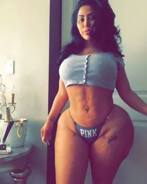 Persiaanbaddie1 OnlyFans Leaked Free Thumbnail Picture - #4ArfpUHeE0