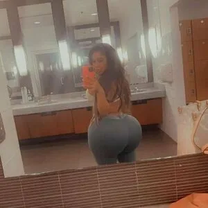 Persiaanbaddie1 OnlyFans Leaked Free Thumbnail Picture - #6c4GwBA3ss