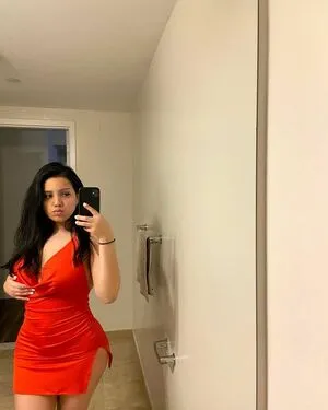 Peruvianmami22 OnlyFans Leaked Free Thumbnail Picture - #XSnoiOMoet