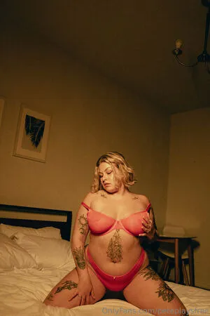 Peteplaysfree OnlyFans Leaked Free Thumbnail Picture - #8yqAlghJ1d