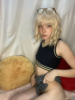 Petitboi OnlyFans Leaked Free Thumbnail Picture - #ODFaOnPBu8