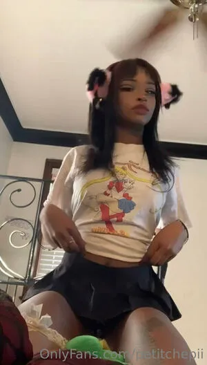 Petitchepii OnlyFans Leaked Free Thumbnail Picture - #1bCkPnRHe1