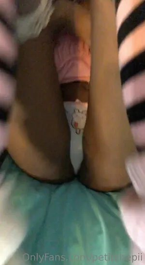 Petitchepii OnlyFans Leaked Free Thumbnail Picture - #P7V2PsZxJB