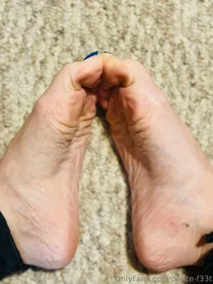 Petite F33t OnlyFans Leaked Free Thumbnail Picture - #ITytwtjjTE
