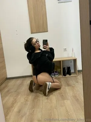 Petite Olya Vip OnlyFans Leaked Free Thumbnail Picture - #lRrtAlrpPe