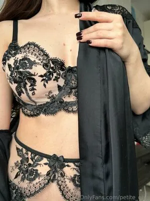 Petite Olya OnlyFans Leaked Free Thumbnail Picture - #sk1dc5IMFf