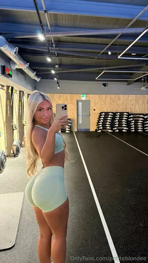 Petiteblondee OnlyFans Leaked Free Thumbnail Picture - #i7ZrlEeG34
