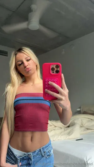 Petiteblondemodel OnlyFans Leaked Free Thumbnail Picture - #QZshD8vgsg