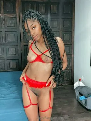 Petiteebonyangel OnlyFans Leaked Free Thumbnail Picture - #5v3B2hrpOK