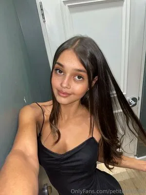 Petitelexi4ever OnlyFans Leaked Free Thumbnail Picture - #SDs4KRawTE