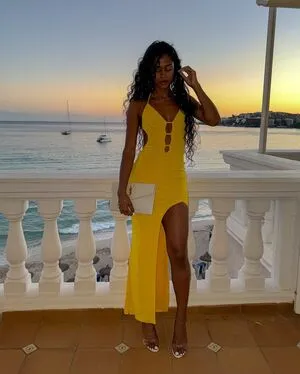 Petitemauritian OnlyFans Leaked Free Thumbnail Picture - #iViTc7FUCV