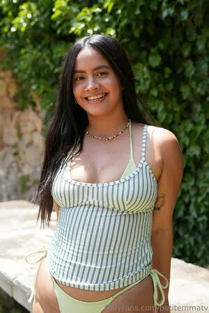 Petitemmatv OnlyFans Leaked Free Thumbnail Picture - #DoUUz75vLk