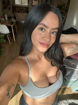 Petitemmatv OnlyFans Leaked Free Thumbnail Picture - #dyDA7mfckW