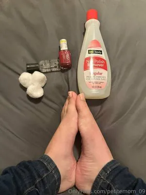 Petitemom OnlyFans Leaked Free Thumbnail Picture - #SWLMWm7z1j