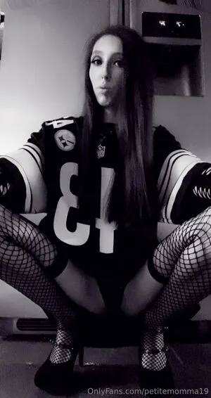 Petitemomma19 OnlyFans Leaked Free Thumbnail Picture - #siN2AvSSJ4