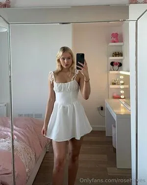 Petiterose19 OnlyFans Leaked Free Thumbnail Picture - #tyUgrHoyr9