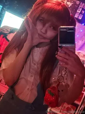 Petiteroxie OnlyFans Leaked Free Thumbnail Picture - #b23LRlZc2I