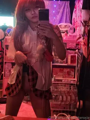 Petiteroxie OnlyFans Leaked Free Thumbnail Picture - #x4iYpw0Z82