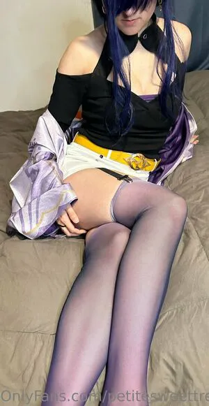 Petitesweettreatx OnlyFans Leaked Free Thumbnail Picture - #kDglz8q24b