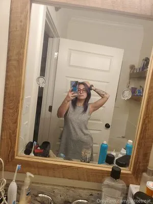Petitetreat OnlyFans Leaked Free Thumbnail Picture - #9fwJa8dfKD