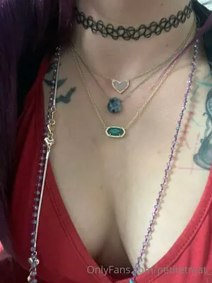 Petitetreat OnlyFans Leaked Free Thumbnail Picture - #tTJdjWhT50