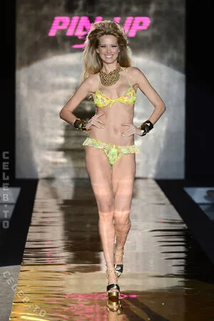 Petra Nemcova OnlyFans Leaked Free Thumbnail Picture - #8Z5wFe1Eb1