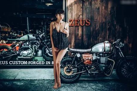 Petsha OnlyFans Leaked Free Thumbnail Picture - #0sjZdaumxd