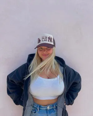 Peytn OnlyFans Leaked Free Thumbnail Picture - #p1klWcjmAD