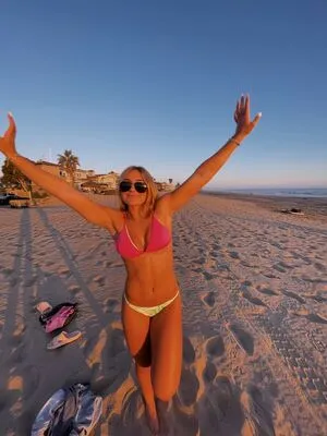 Peyton Chamberlain OnlyFans Leaked Free Thumbnail Picture - #R8hjpLxVQA