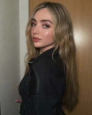 Peyton List OnlyFans Leaked Free Thumbnail Picture - #ntS744RzdR