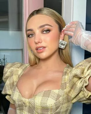 Peyton List OnlyFans Leaked Free Thumbnail Picture - #sf4IcGuADM