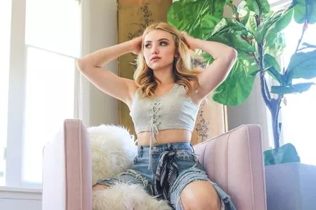 Peyton List OnlyFans Leaked Free Thumbnail Picture - #y6S1lIfM8D