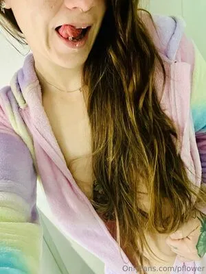 Pflower OnlyFans Leaked Free Thumbnail Picture - #t3Z2Di2Rg2