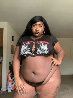 Phat Ass Phoebe OnlyFans Leaked Free Thumbnail Picture - #53oD6aMxY7