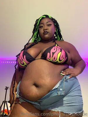 Phat Ass Phoebe OnlyFans Leaked Free Thumbnail Picture - #7lXqpZmXoA