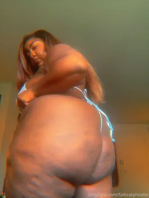 Phat Ass Phoebe OnlyFans Leaked Free Thumbnail Picture - #Ags80h450H