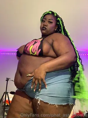 Phat Ass Phoebe OnlyFans Leaked Free Thumbnail Picture - #CjwjUdrJfx