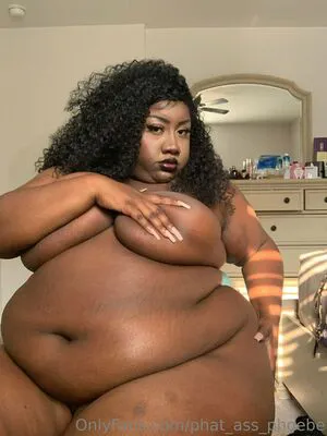 Phat Ass Phoebe OnlyFans Leaked Free Thumbnail Picture - #E7YoJIeJDN
