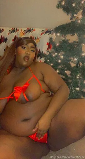 Phat Ass Phoebe OnlyFans Leaked Free Thumbnail Picture - #P4SM2XC58N