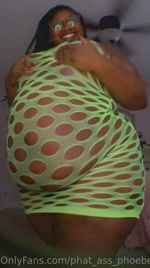 Phat Ass Phoebe OnlyFans Leaked Free Thumbnail Picture - #QD0XBWD2nx